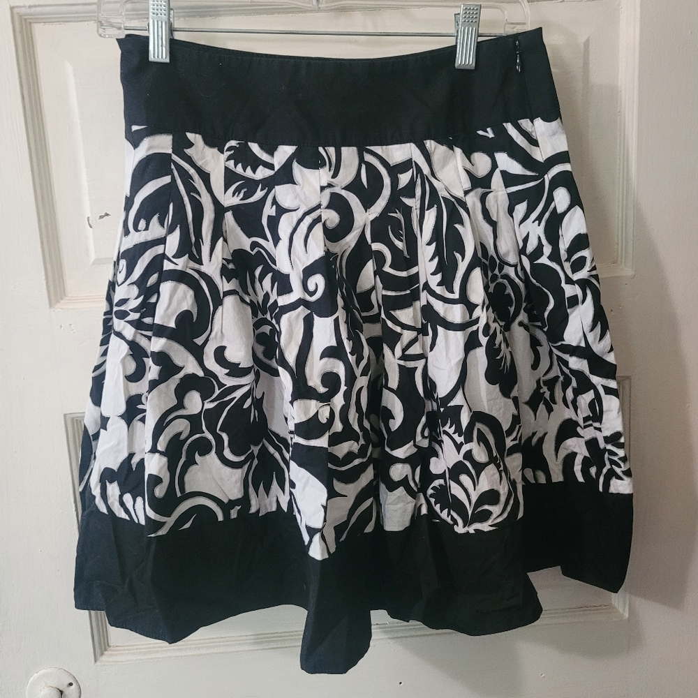 Cache Black and White Mini Skirt Pleated Cocktail